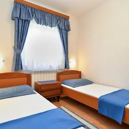 Διαμέρισμα Fuer 4 Personen Ca 55 Qm In Liznjan, Istrien Suedkueste Von Istrien *